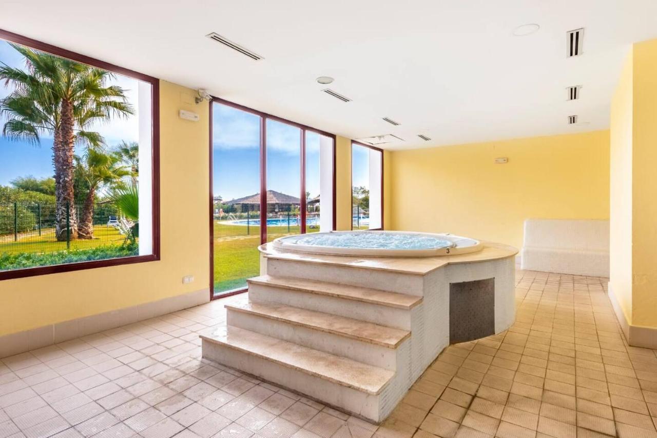 Resort Parque Botanico Club & Country エステポナ エクステリア 写真